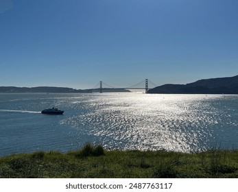 California, San Francisco, San Francisco Bay, Golden Gate Bridge, sunshine, ferry boat, Angel Island - Powered by Shutterstock