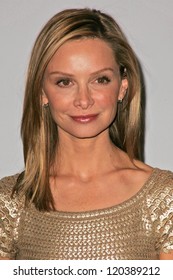 Calista Flockhart At The Peace Over Violence 35th Annual Humanitarian Awards. Beverly Hills Hotel, Beverly Hills, CA. 10-27-06