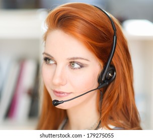 Call operator - Powered by Shutterstock