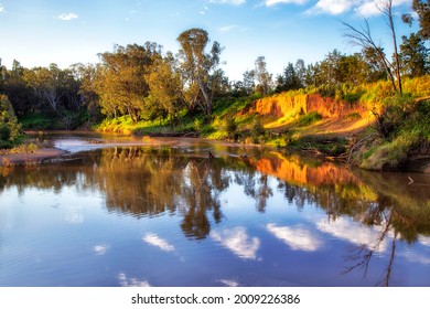 Calm Slow Rivers Of Macquarie River In Dubbo Town Of Great Western Plains, AUstralia.