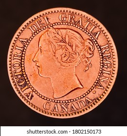 Cambridge, Ontario / Canada - August 8 2020 :  Showing Queen Victoria On A Bronze 1850 Canadian Half Penny.