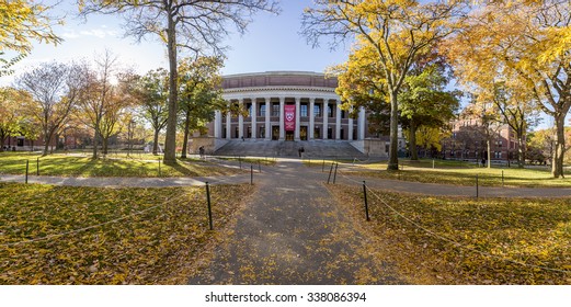 CAMBRIDGE, USA - NOVEMBER 10: Panorama Of The Harvard University's Campus In Cambridge, MA, USA Showcasing Its Historic Architecture, Gardens And Students Passing By On November 10, 2015.