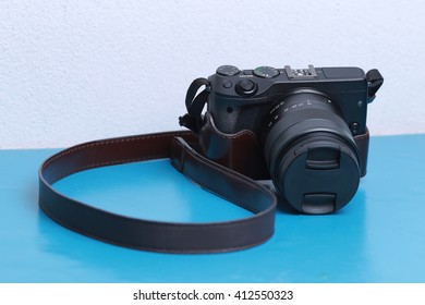 camera mirrorless, digital camera
