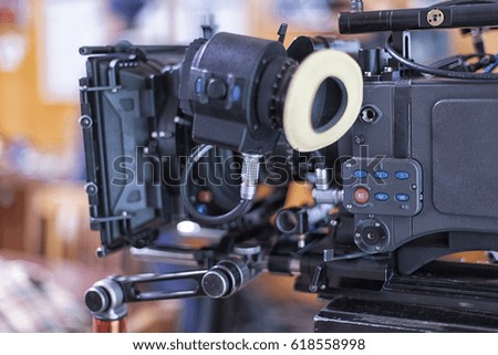 Camera for shooting feature films and television series.
A professional video camera Stockfoto © 