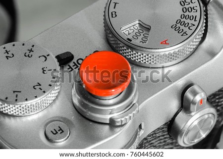 camera shutter button and dial