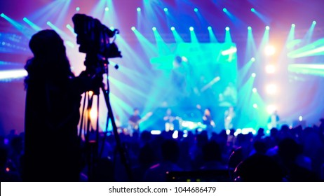 Cameraman Live Streaming Event Production Concert Blurry Defocus Bokeh Background