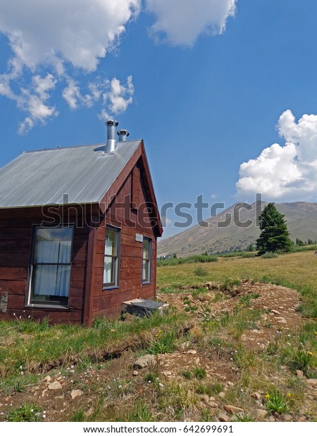 Camping Cabin Boreas Pass Colorado Stock Photo Edit Now 642699691