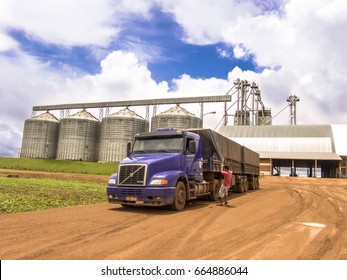 Campo Verde, MT, Brazil, 01/03/2008. Truck Loaded With Soybeans Waits In Front Of The Grain Storage Center Of A Farm In Mato Grosso State