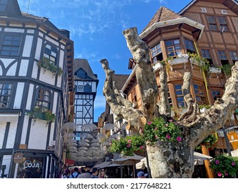 Campos Do Jordao, SP, Brazil - Jul, 9, 2022: Swiss Architecture In Campos Do Jordão, Boulevard Geneve Tower.