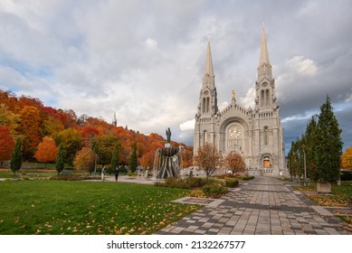 Sainte-Anne-de-Beaupré, Québec, Canada – 17 October 2021 : The Basilica Dedicated To St Anne Of The Sainte-Anne-de-Beaupré (Quebec, Canada).