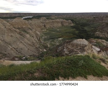 Canadian Badlands Background, Alberta, Calm Evening