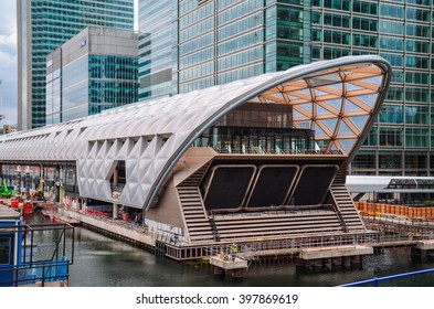 Canary Wharf Crossrail Station Under Construction