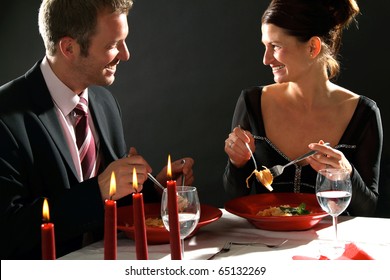Candel-Light-Dinner