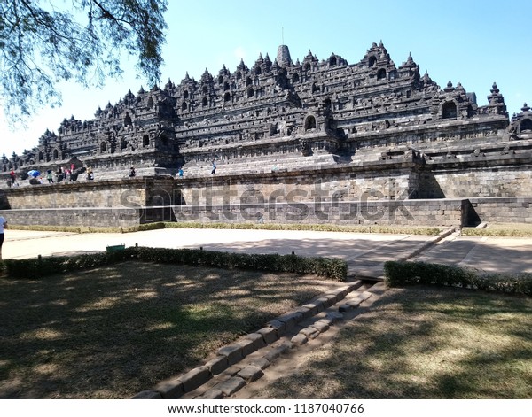 Candi Borobudur Template Stock Photo Edit Now 1187040766