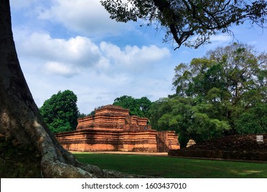 Candi Jambi Images Stock Photos Vectors Shutterstock