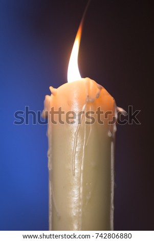 Candle light with light bokeh in the background