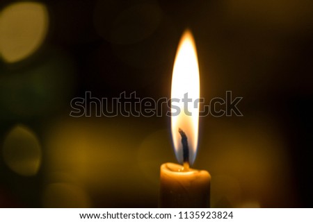 Candle light, candle flame, candlelight close-up photo