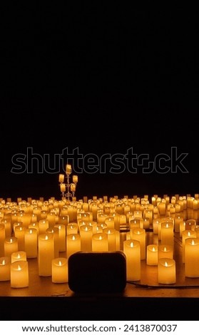 Candlelight concert, velas, concierto, escenario con velas
