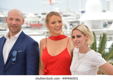 CANNES, FR - MAY 11, 2016: Actor Corey Stoll With Actresses Blake Lively & Kristen Stewart At The Photocall For 