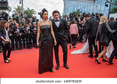 Cannes, France, Mai 21, 2019 Brooklyn Beckham And Hana Cross On The Cannes Film Festival Red Carpet.