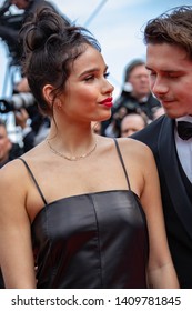 Cannes, France, Mai 21, 2019 Brooklyn Beckham And Hana Cross On The Cannes Film Festival Red Carpet.