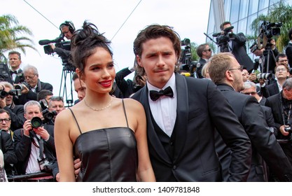 Cannes, France, Mai 21, 2019 Brooklyn Beckham And Hana Cross On The Cannes Film Festival Red Carpet.