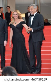 CANNES, FRANCE - MAY 12, 2016: Actors George Clooney & Julia Roberts At The Gala Premiere For 