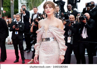 CANNES, FRANCE - MAY 24: Milla Jovovich attends the premiere of the movie "Sibyl" during the 72nd Cannes Film Festival on May 24, 2019 in Cannes, France. 