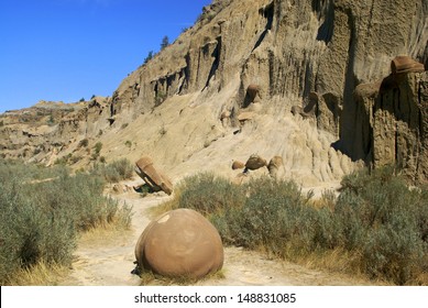 Cannonball Concretions - Theodore Roosevelt National Park - North Dakota