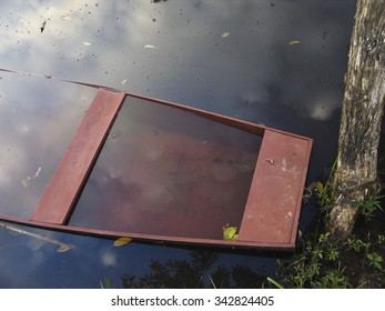 Canoe