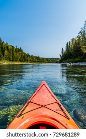 Canoe Sur La Rivière Bonaventure