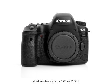 CANON EOS 6D Mark II DSLR New Digital SLR Full Frame Camera. Camera On White Background. 21.12.2018, Rostov Region, Russia