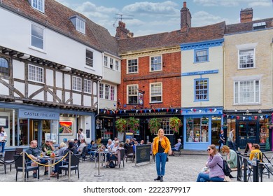 Canterbury, UK 09 12 2022: Site Seeing Cityscape From The British Medieval Town Of Canterbury