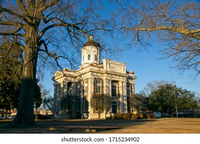 Canton USA - 6 February 2015 : Madison County Courthouse In Canton Mississippi USA