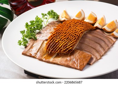 Cantonese Style Marinated Meat Platter，Marinated platter (Lo mei platter) marinated pork meat, eggs,  tofu,braised beef tripe and mushroom - Traditional chinese cuisine food
