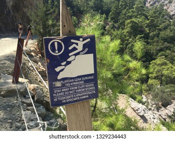 Canyon Signage 