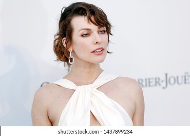 CAP D'ANTIBES, FRANCE - MAY 23: Milla Jovovich attends the amfAR Cannes Gala 2019 at Hotel du Cap-Eden-Roc on May 23, 2019 in Cap d'Antibes, France. 