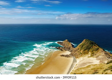 Cape Reinga, north edge of New Zealand, Indian and Pacific oceans meets here