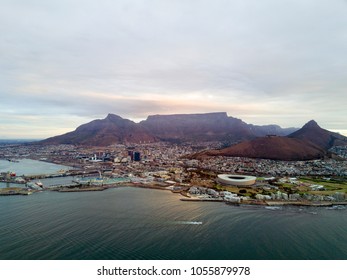 Cape Town And Coast Line, Jetty. Are Ships And Boats, Far Mountain On The Blue Sky Background. Summer. South Africa