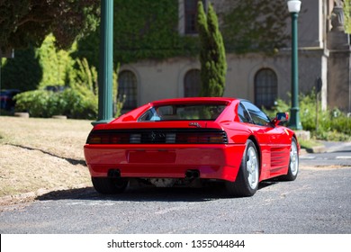 Imágenes Fotos De Stock Y Vectores Sobre Ferrari Parked