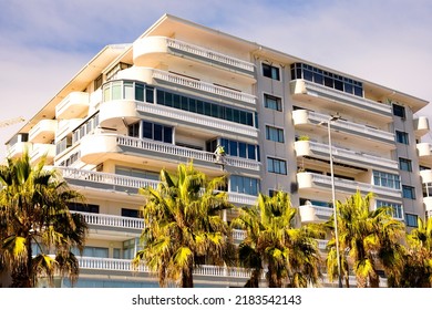 Cape Town, South Africa - May 12, 2022: Art Deco Apartment Building On Sea Point Promenade 