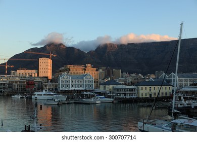 Cape Town from the Waterfront with Table Mountain, 2012 August 22
