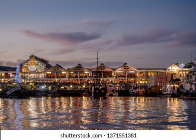 48 V&a Waterfront Mall Images, Stock Photos & Vectors | Shutterstock