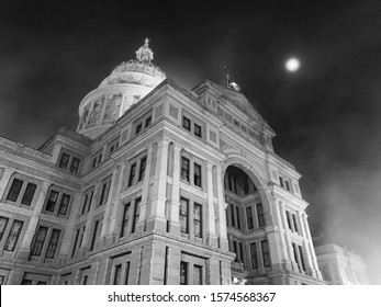 Capitol Building At Night In Austin, Texas