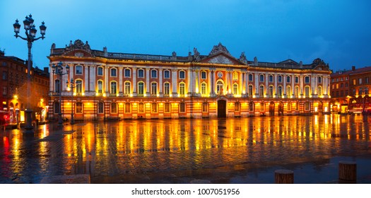 Capitole De Toulouse Images Stock Photos Vectors Shutterstock