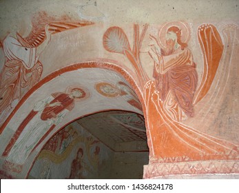 Cappadocia,Turkey - September 27, 2010: Frescoes In The Cave Sakli (Hidden) Church, Located Near Goreme, Cappadocia, Turkey. The Frescoes Illustrate Scenes From The Bible