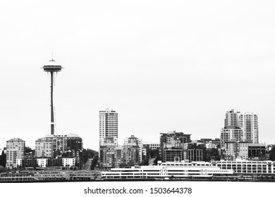 Captured On September 8, 2019 At Hamilton Viewpoint Park In Seattle Washington. Close Up Perspective Of Black & White Skyline And Famous Space Needle Landmark Background.  