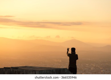 Capturing a nice view of the mountains