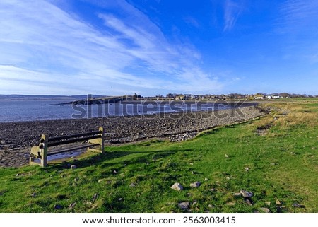 Capturing a park bench facing out to the Links Beach, and the North Sea, in November, 2024.