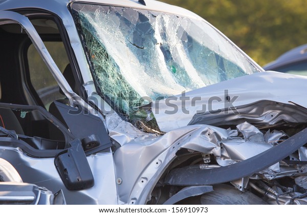 Car accident, insurance
concept 